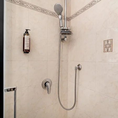 شقة Nabucco Flat By Fenix البندقية