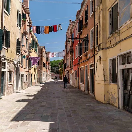 Nabucco Flat By Fenix Venecia